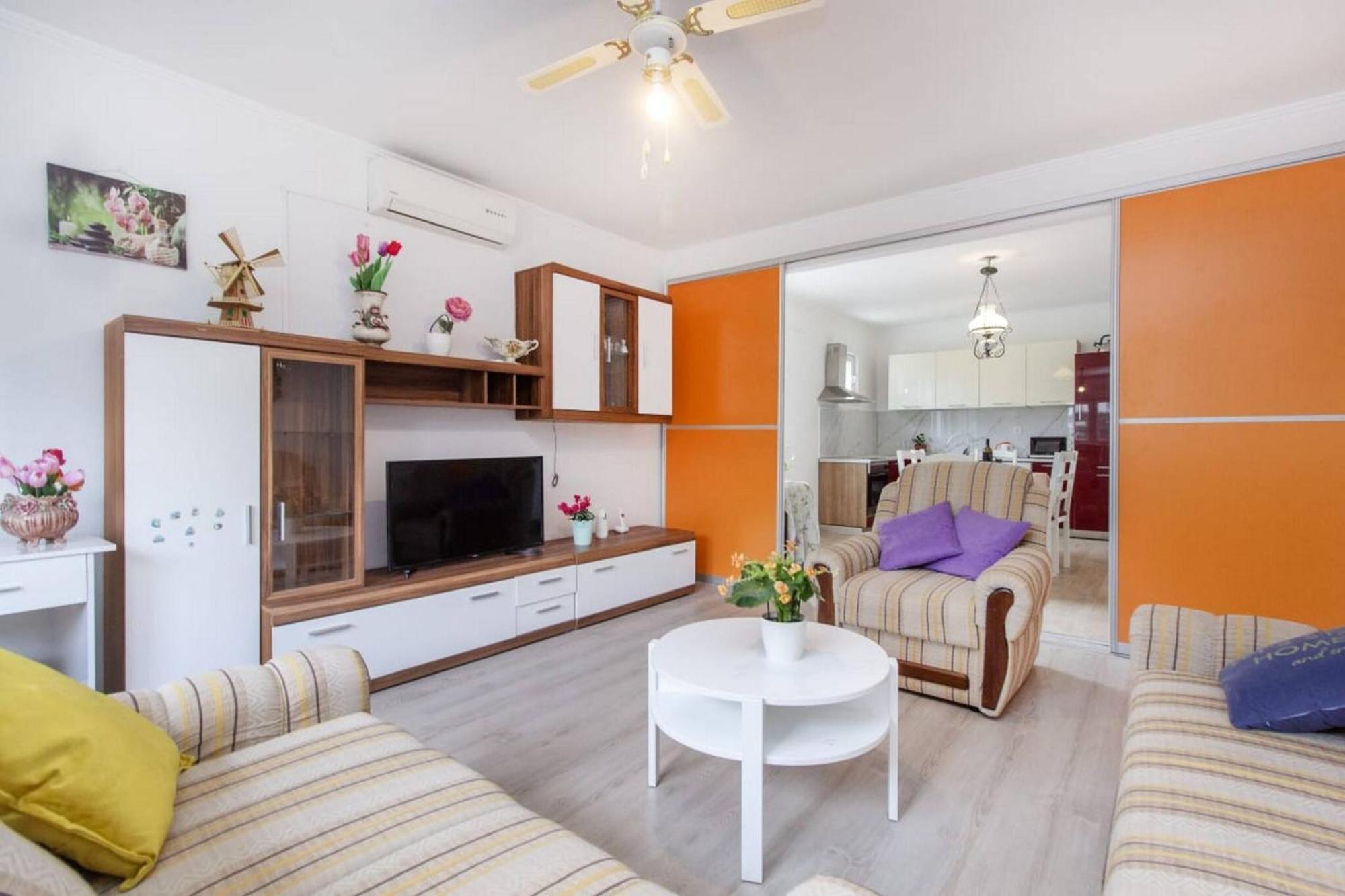 Apartments Alaga Tribalj エクステリア 写真